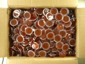 フジコン製　樹液黒糖ゼリーワイド　16g　500個　１箱 　【　取り寄せ商品　】（画像１）